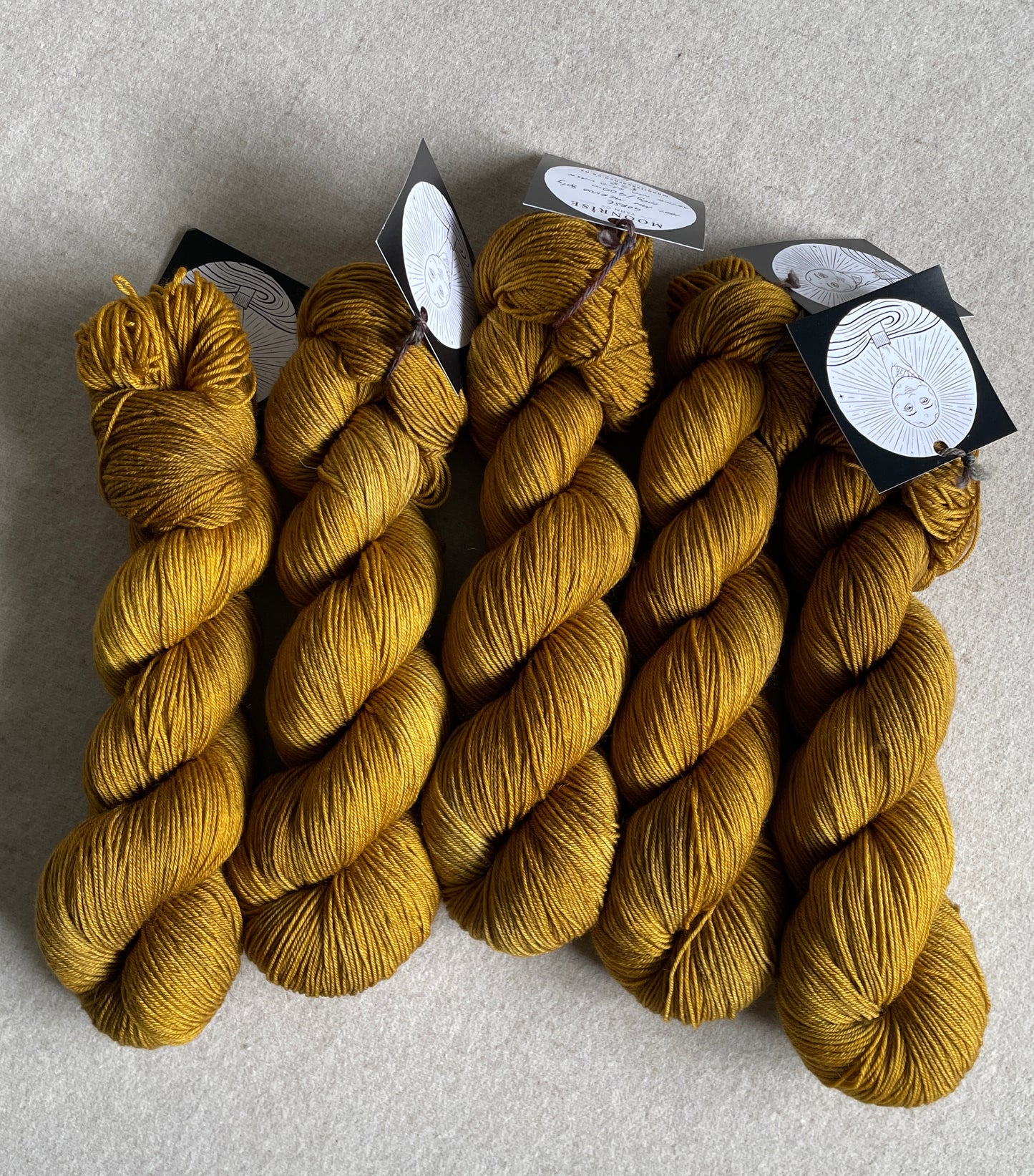Crescent Moon 4Ply - Fingering Weight