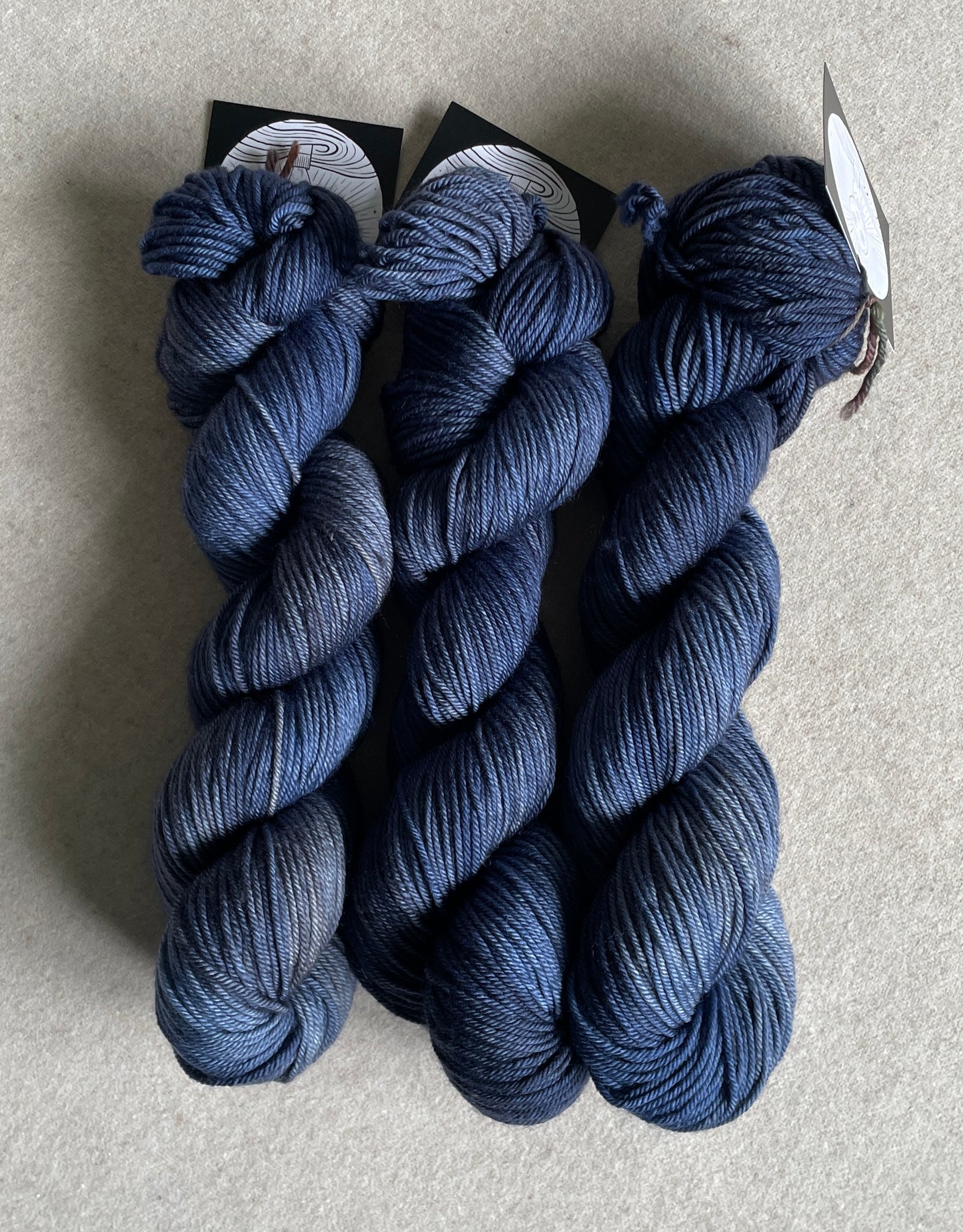 Full Moon 8Ply - DK/Worsted Weight